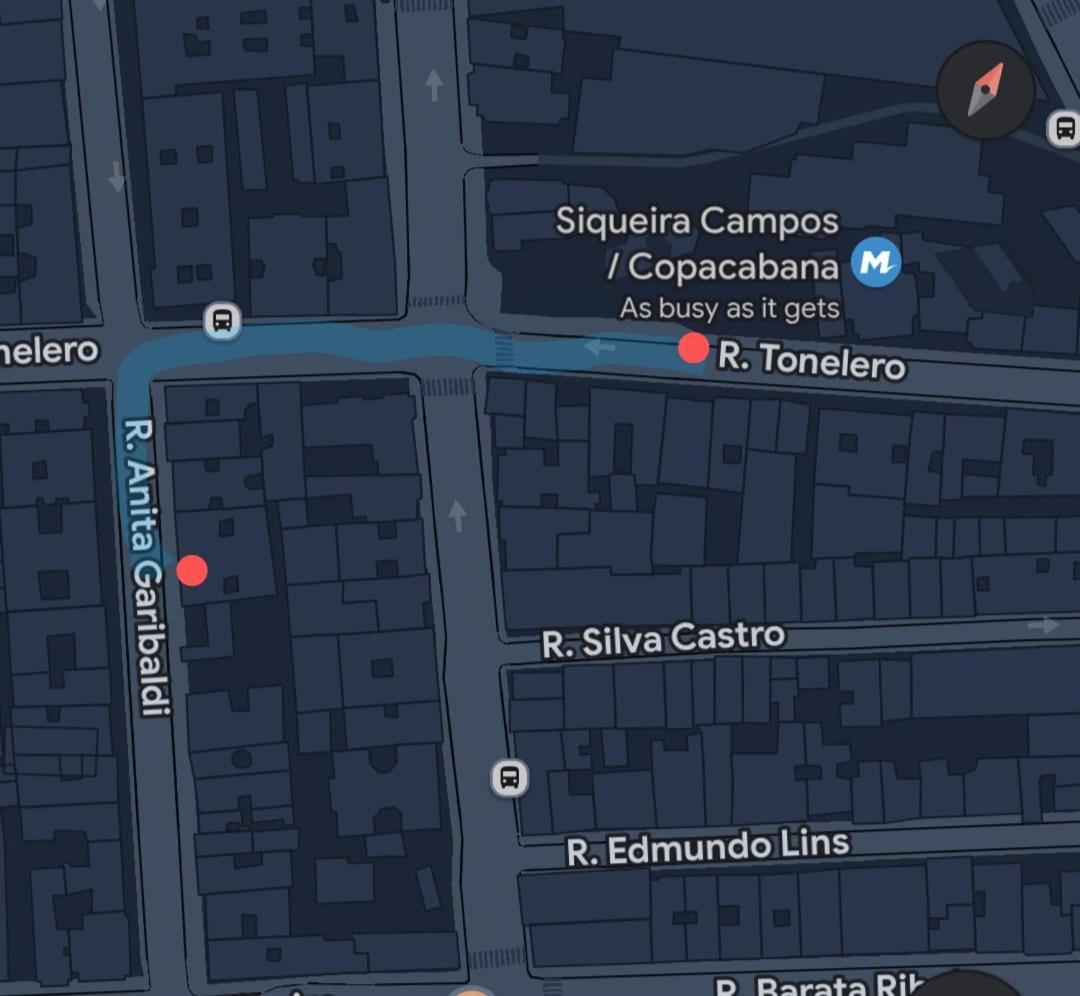 Apartamento Em Rua Tranquila Em Copacabana!